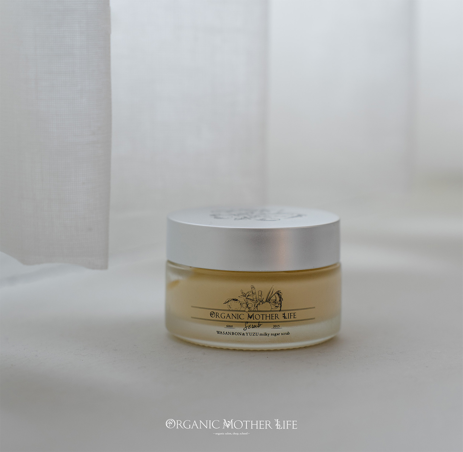 クインテットアンナミルククレンジング 120ml（洗顔料/乳液